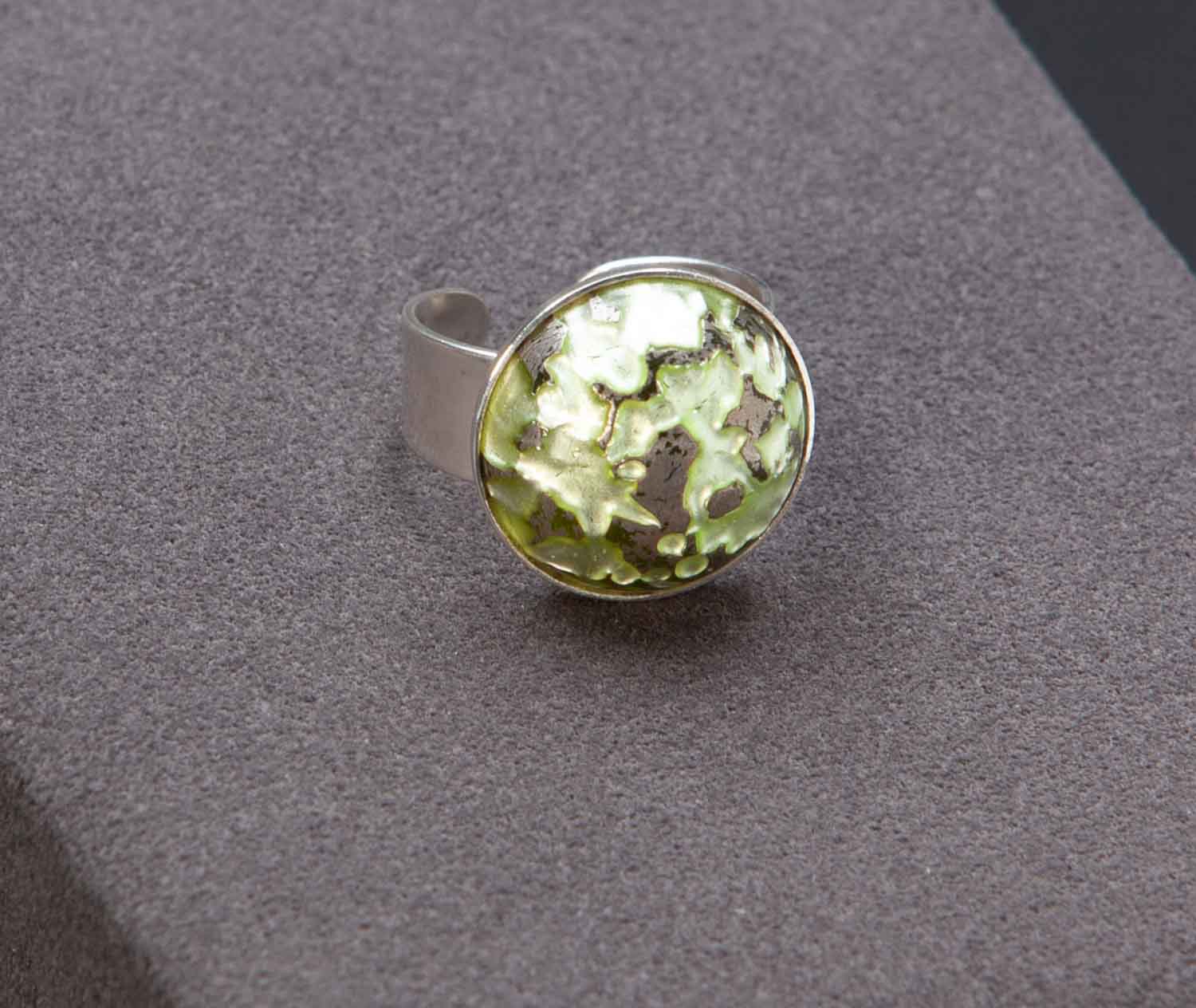 Ring